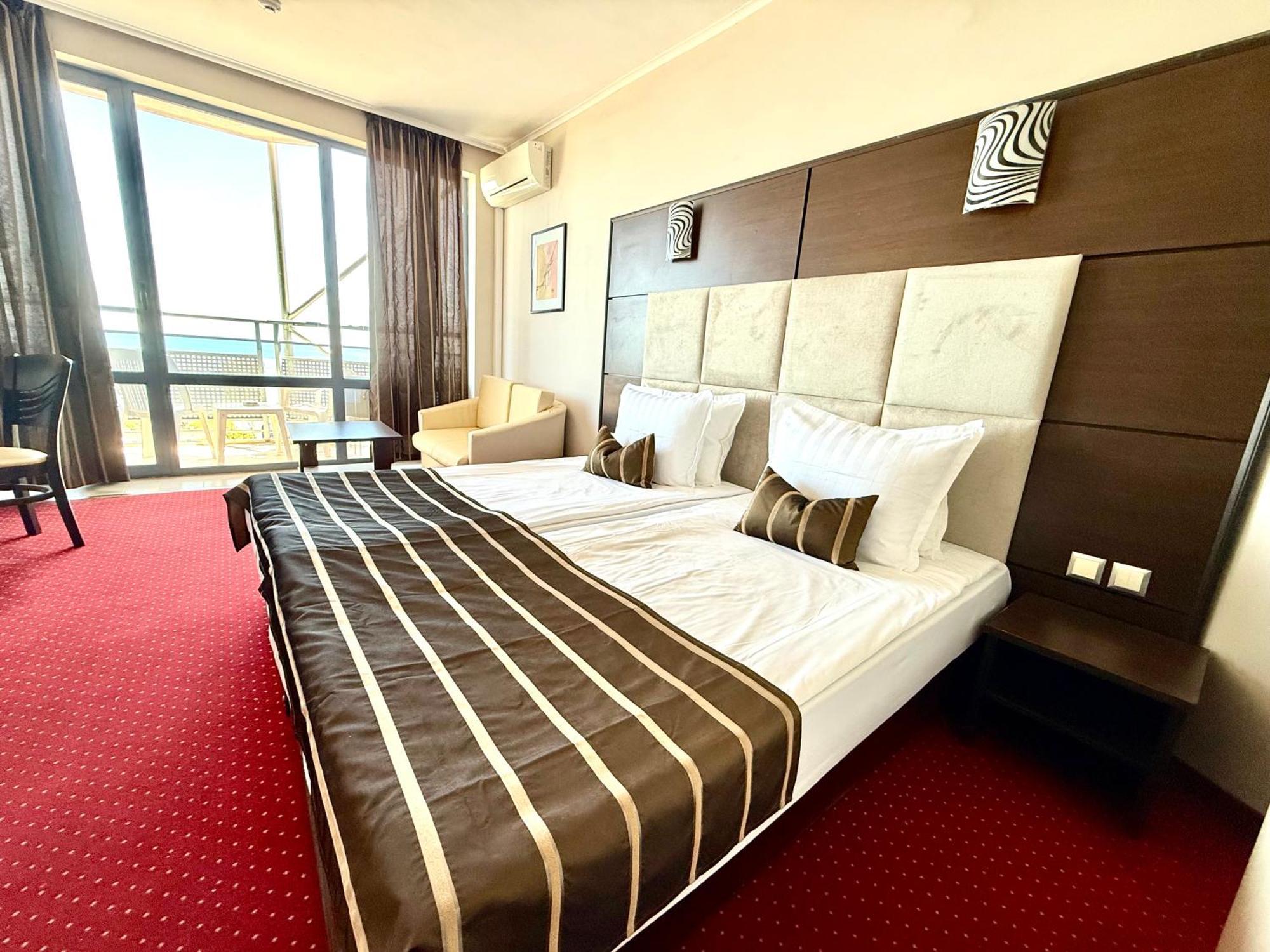 Hotel Rеgina 골든샌드 외부 사진