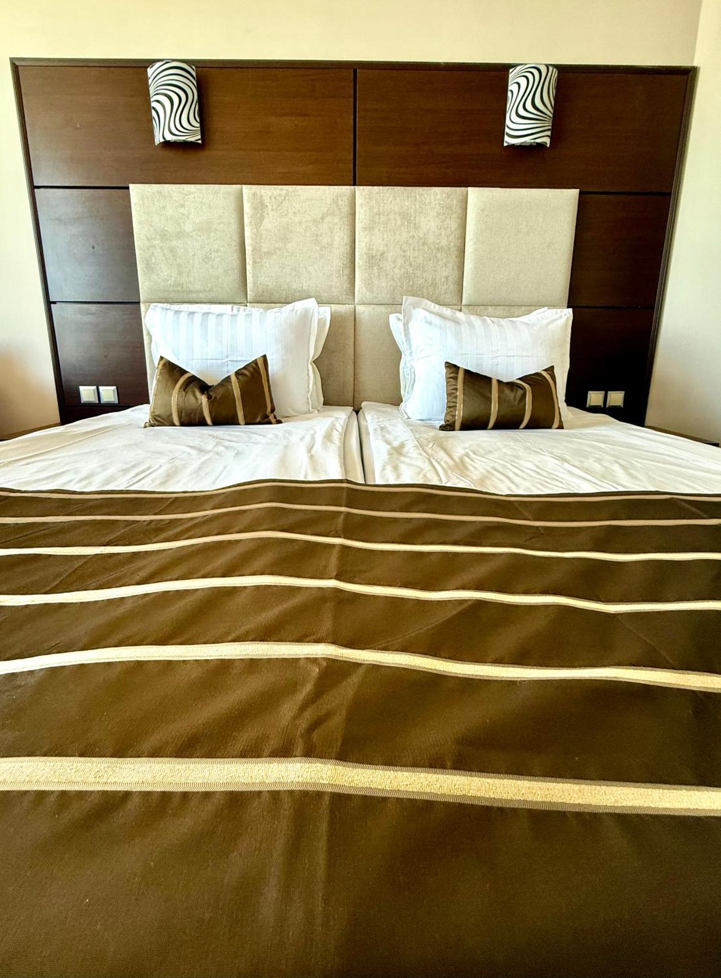 Hotel Rеgina 골든샌드 외부 사진