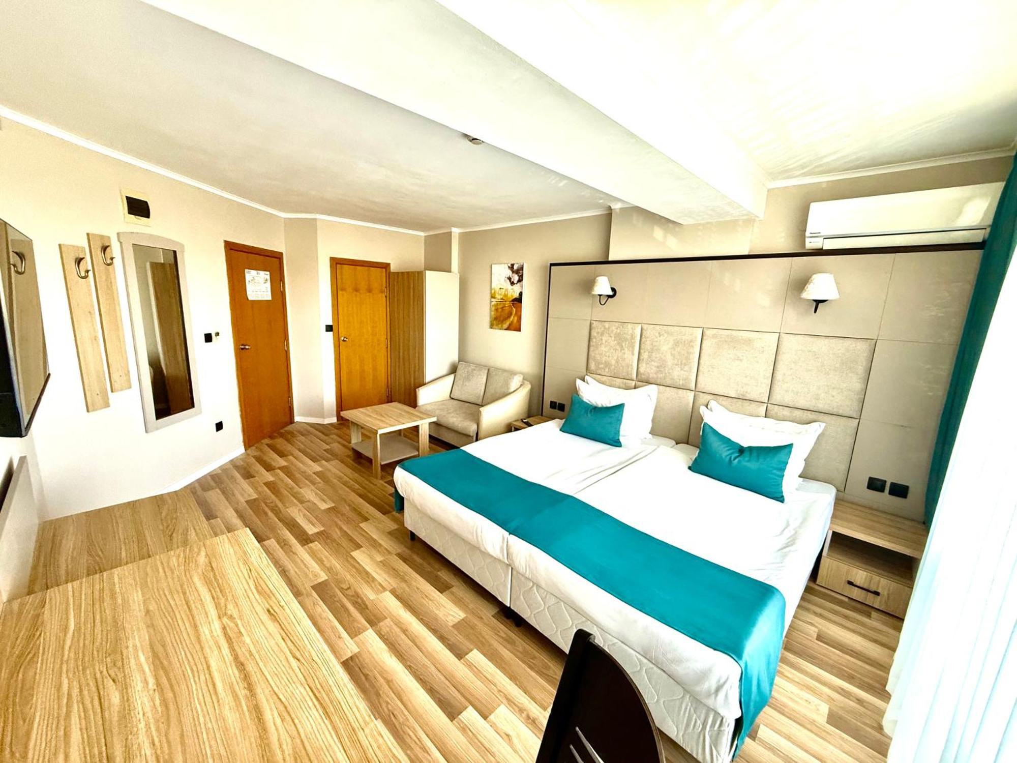 Hotel Rеgina 골든샌드 외부 사진