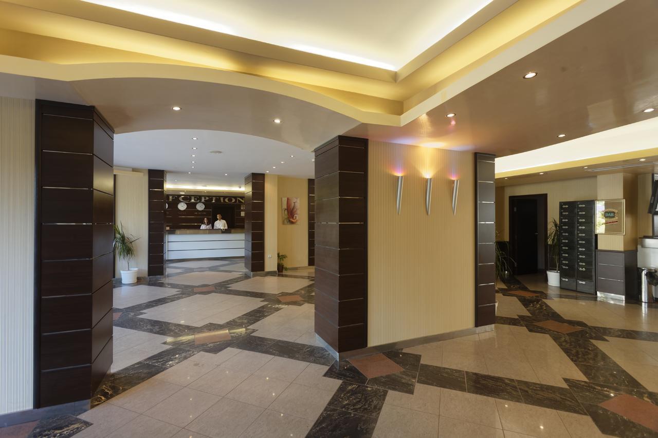 Hotel Rеgina 골든샌드 외부 사진