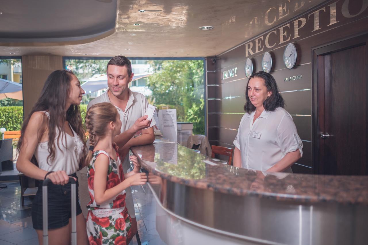 Hotel Rеgina 골든샌드 외부 사진