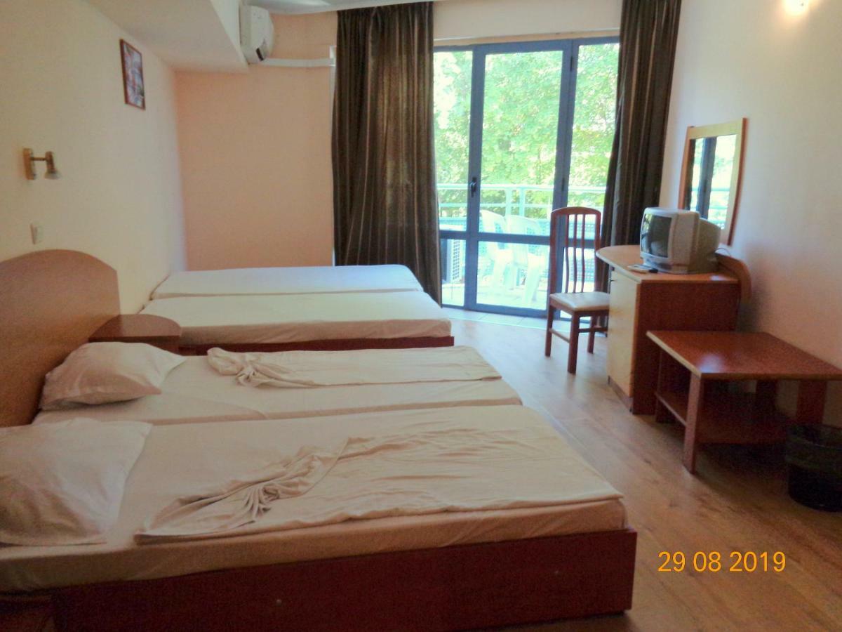 Hotel Rеgina 골든샌드 외부 사진